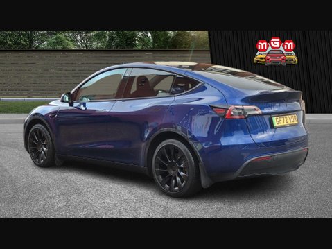 Tesla Model Y LONG RANGE AWD 6