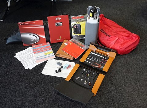 Ferrari 550 Barchetta Pininfarina 21