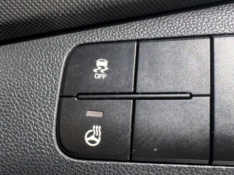 Hyundai i10 1.2 Premium SE Euro 6 5dr 26