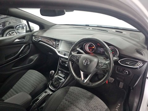 Vauxhall Astra 1.4 Astra SRi Nav T 5dr 12