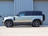Land Rover Defender 110 D250 HARD TOP SE MHEV styled by Seeker BIG SPEC 10
