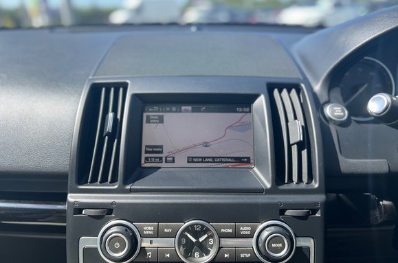 Land Rover Freelander SD4 METROPOLIS 38