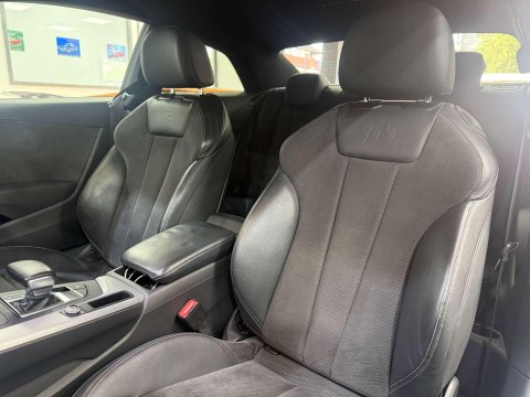 Audi A5 2.0 TDI S line Coupe 2dr Diesel S Tronic quattro Euro 6 (s/s) (190 ps) 31