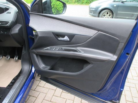 Peugeot 3008 1.2 PureTech GT Line Euro 6 (s/s) 5dr 46