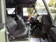 Land Rover Defender 110 2.5 Diesel 11