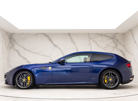 Ferrari FF 2