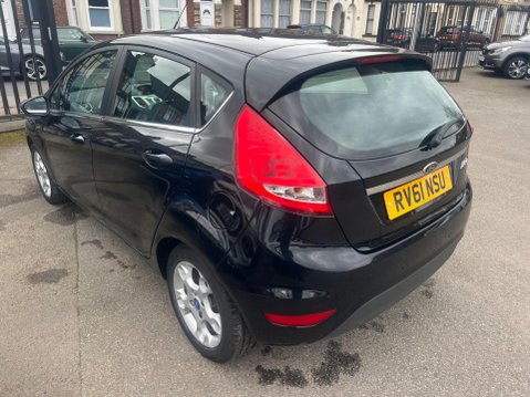 Ford Fiesta 1.4 Zetec 5dr 4