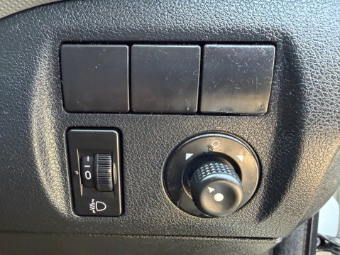 Citroen Berlingo 1.6 HDi 625 LX L1 5dr 30
