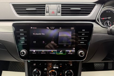 Skoda Superb SE L TDI DSG - FULL SKODA SERVICE HISTORY - 8 SERVICES 49