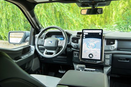 Ford Lightning Lariat Electric 30