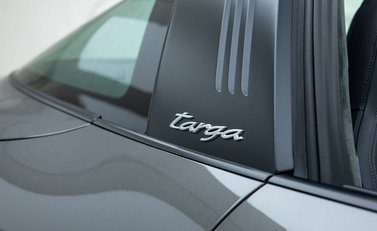 Porsche 911 Targa 4 (992) 46