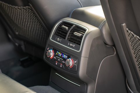 Audi RS6 4.0 TFSI V8 Performance Tiptronic quattro Euro 6 (s/s) 5dr 32