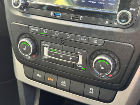 Skoda Yeti 2.0 TDI Elegance 4WD Euro 5 5dr 14