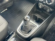 Suzuki Swift SZ5 DUALJET ALLGRIP MHEV 34