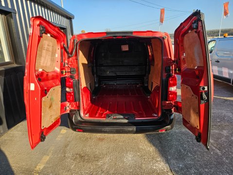 Peugeot Expert BLUE HDI PROFESSIONAL STANDARD 9