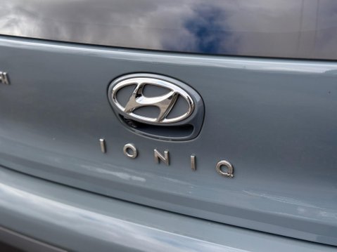 Hyundai IONIQ 38.3kWh Premium SE Auto 5dr 41