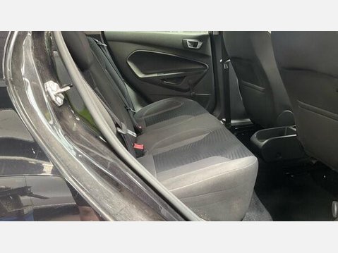 Ford Fiesta 1.0T EcoBoost Zetec Euro 6 (s/s) 5dr 9