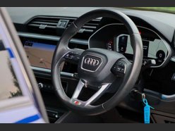 Audi Q3 1.5 TFSI CoD 35 S line SUV 5dr Petrol S Tronic Euro 6 (s/s) (150 ps) 2