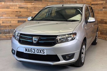 Dacia Sandero 1.5 dCi Laureate Hatchback 5dr Diesel Manual Euro 5 (90 ps) 34
