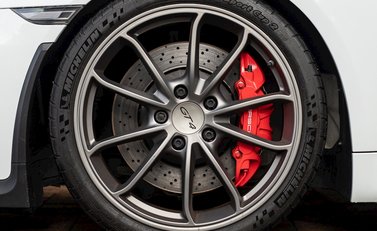 Porsche Cayman (981) GT4 10