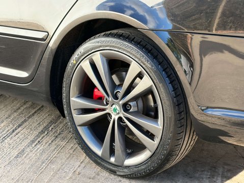 Skoda Octavia 2.0 Octavia vRS TDI CR Semi-Auto 5dr 33