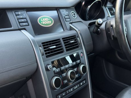 Land Rover Discovery Sport 2.0 Discovery Sport Landmark TD4 Auto 4WD 5dr 21