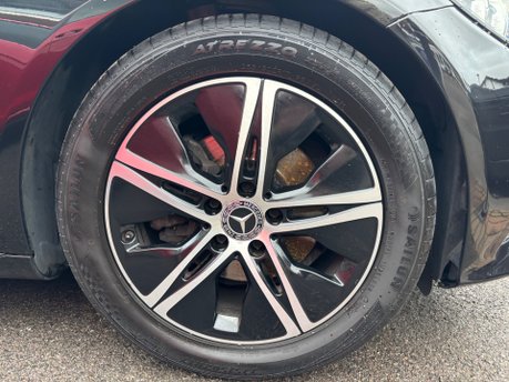 Mercedes-Benz C Class 2.0 C220d Sport (Premium Plus) Saloon 4dr Diesel G-Tronic+ Euro 6 (194ps) 19