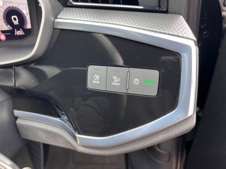 Audi Q3 1.5 TFSI CoD 35 Black Edition Sportback S Tronic Euro 6 (s/s) 5dr 72