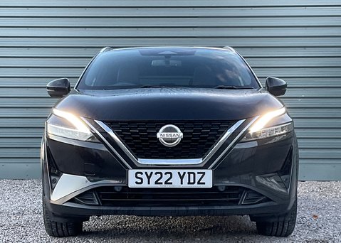 Nissan Qashqai DIG-T TEKNA MHEV 4