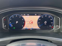 Volkswagen T-Roc 1.5 T-Roc R-Line TSi Evo Semi-Auto 5dr 22