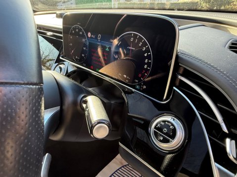 Mercedes-Benz E Class 2.0 E300e 25.4kWh AMG Line (Premium Plus) G-Tronic Euro 6 (s/s) 4dr 42