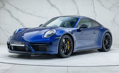 Porsche 911 Carrera GTS (992)