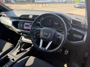 Audi Q3 TFSI S LINE MHEV 13