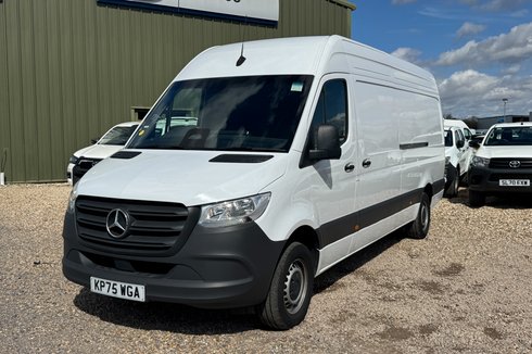 Mercedes-Benz Sprinter LWB L3H2 High Roof 315 Pro EURO 6
