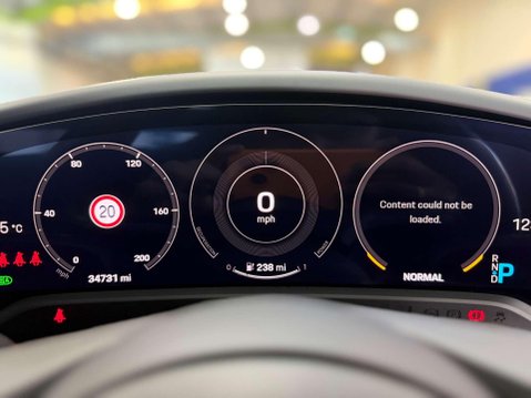 Porsche Taycan Performance Plus 93.4kWh Saloon 4dr Electric Auto RWD (476 ps) 33