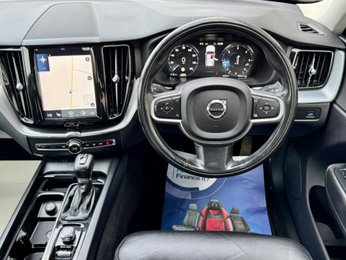 Volvo XC60 2.0 D4 Momentum SUV 5dr Diesel Auto AWD Euro 6 (s/s) (190 ps)