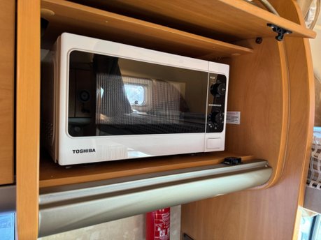 Swift Kon-Tiki 645 6 Berth 2.8 Fiat 49