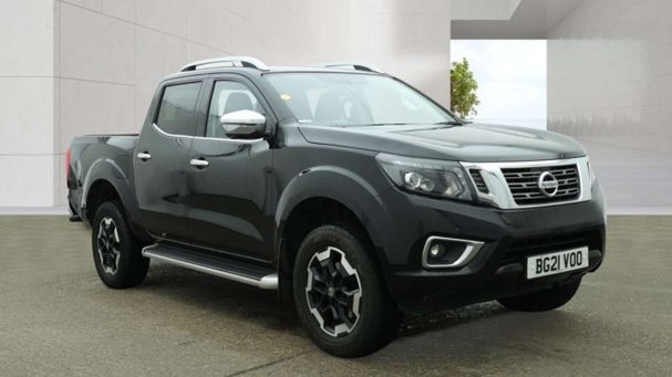 Nissan Navara 2.3 dCi Tekna Pickup Double Cab 4dr Diesel Auto 4WD Euro 6 (190 ps) Service History