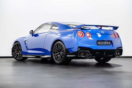 Nissan GT-R Premium Edition 3.8 2dr Coupe Semi Auto Petrol 7