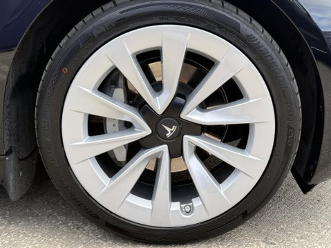 Tesla Model 3 Saloon 4dr Electric Auto RWD (241 bhp) 14