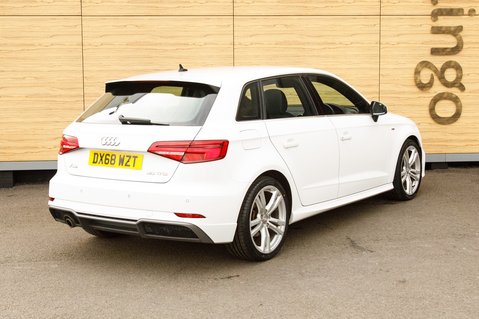 Audi A3 SPORTBACK TFSI S LINE 2