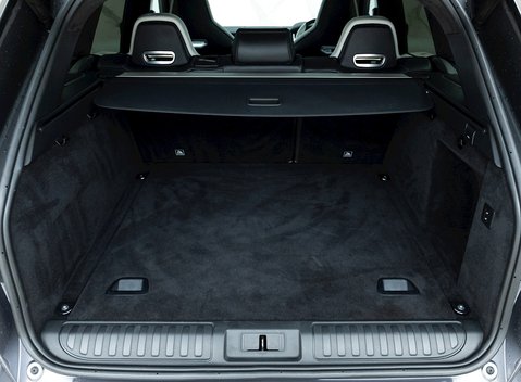 Land Rover Range Rover Sport 5.0 SVR Carbon Edition 35