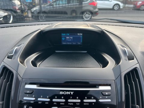 Ford Kuga 2.0 TDCi Titanium AWD Euro 5 5dr 34