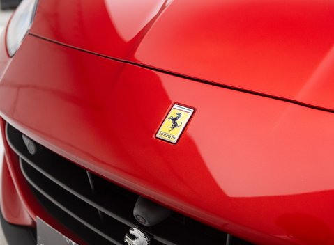 Ferrari Portofino 42