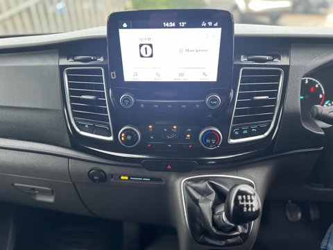 Ford Transit Custom 300 LIMITED P/V ECOBLUE 10