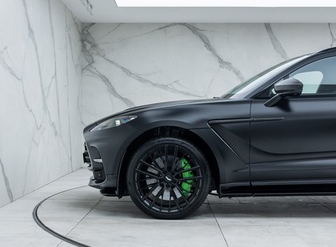 Aston Martin DBX 707 34