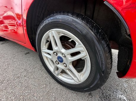 Ford Fiesta ZETEC 11