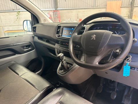 Peugeot Expert BLUEHDI PROFESSIONAL L1 13