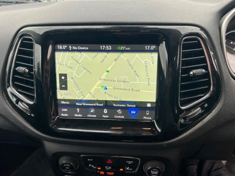 Jeep Compass 2.0 MultiJetII Limited Auto 4WD Euro 6 (s/s) 5dr 28