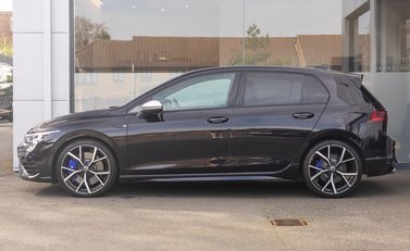 Volkswagen Golf R TSI 4MOTION 3